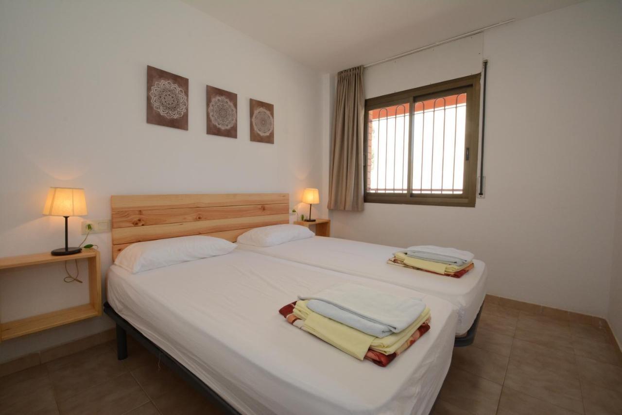 Apartamentos Familiares Sa Gavina Estartit Лестартит Екстериор снимка
