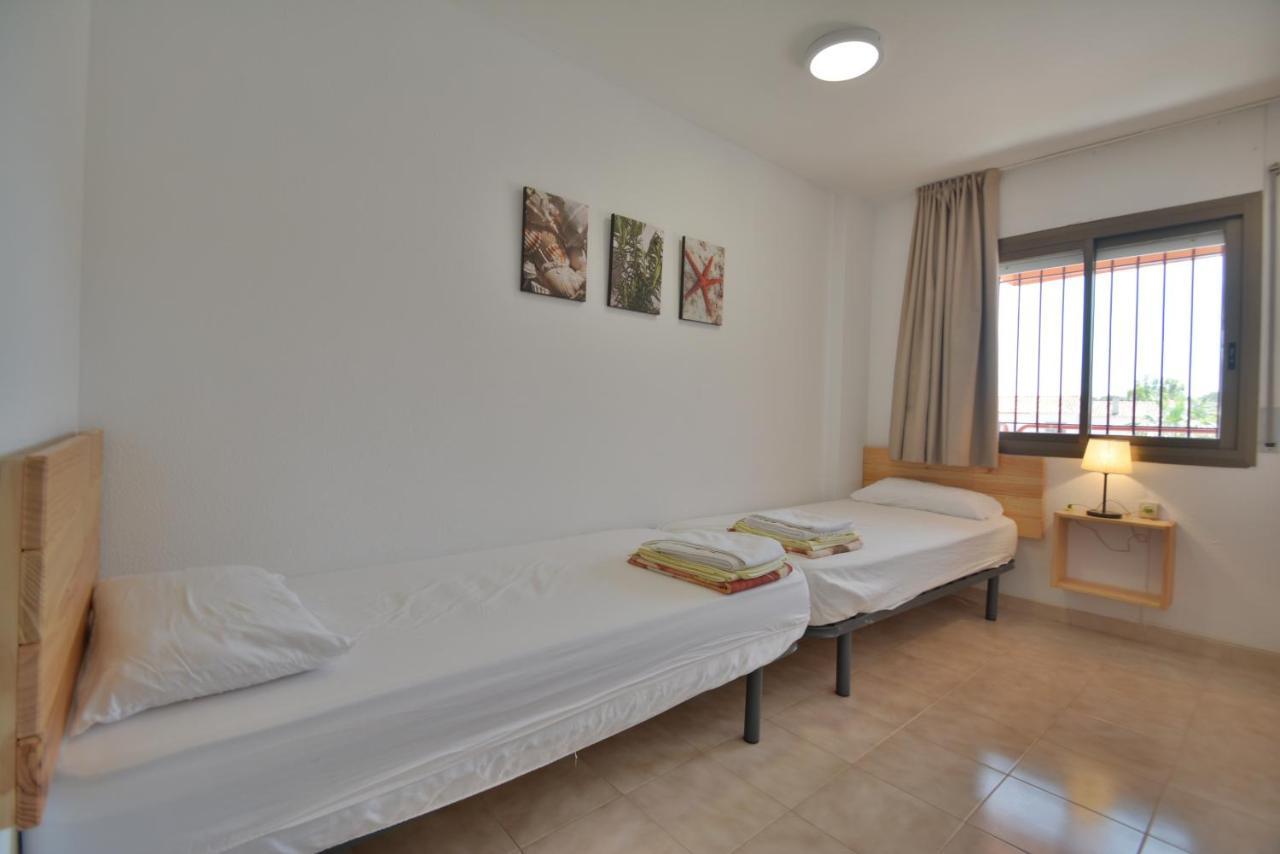 Apartamentos Familiares Sa Gavina Estartit Лестартит Екстериор снимка