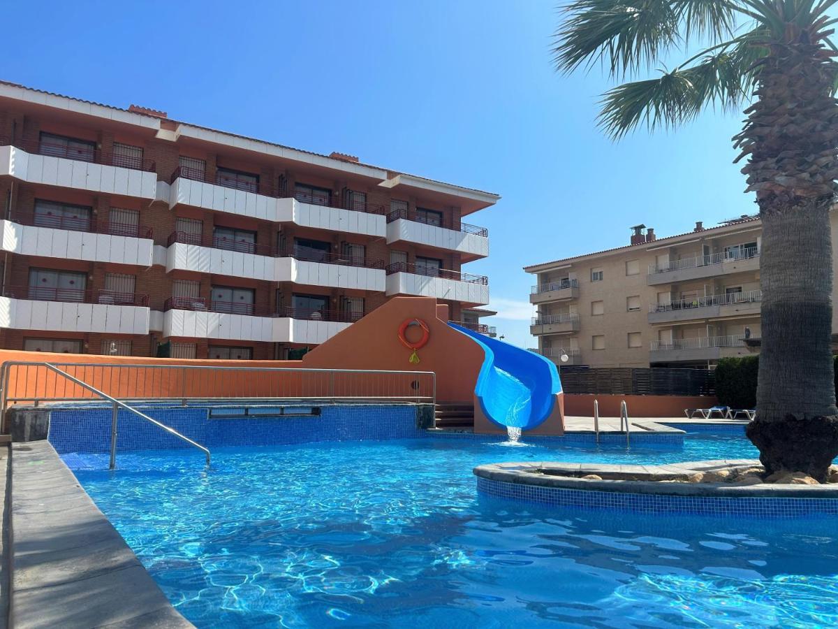 Apartamentos Familiares Sa Gavina Estartit Лестартит Екстериор снимка