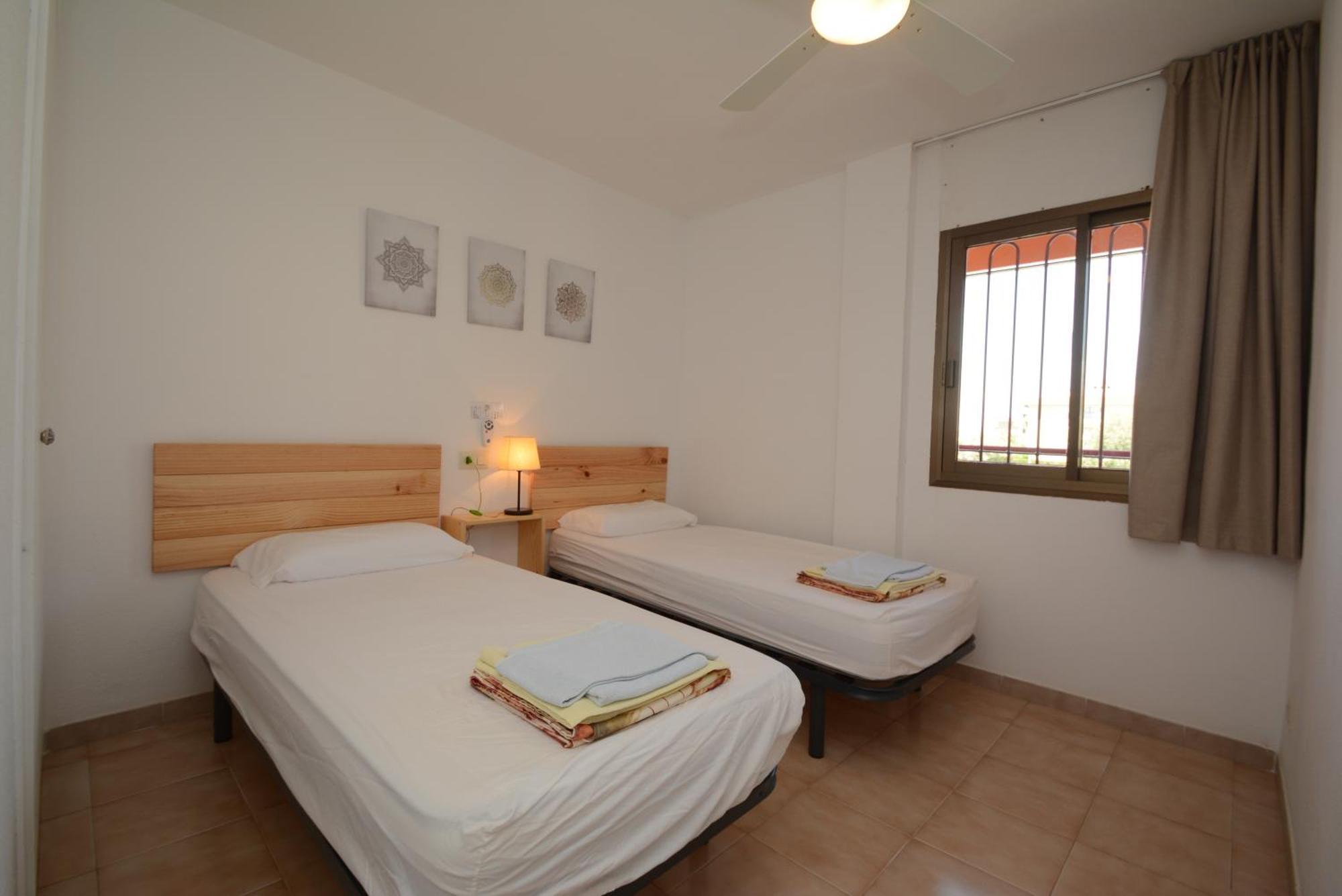 Apartamentos Familiares Sa Gavina Estartit Лестартит Стая снимка