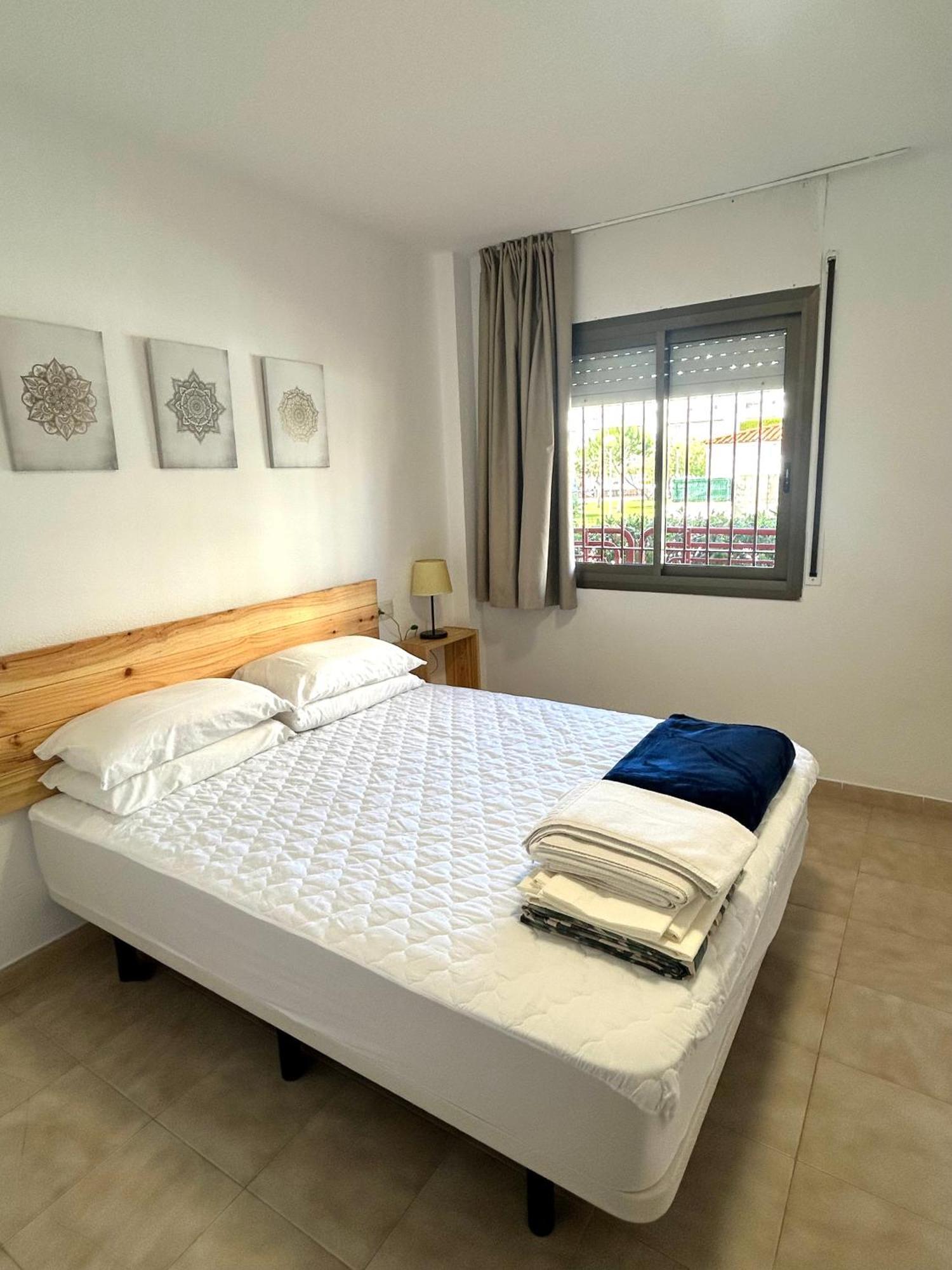 Apartamentos Familiares Sa Gavina Estartit Лестартит Екстериор снимка